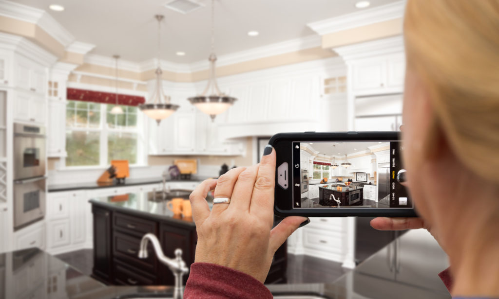 Can I take photos of my rental property? PropertyLoop